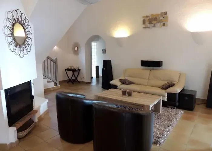 Avec Vue Sur La A Sari-solenzara, Piscine Privee Sari-Solenzara