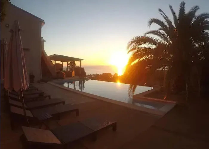 Avec Vue Sur La A Sari-solenzara, Piscine Privee Sari-Solenzara